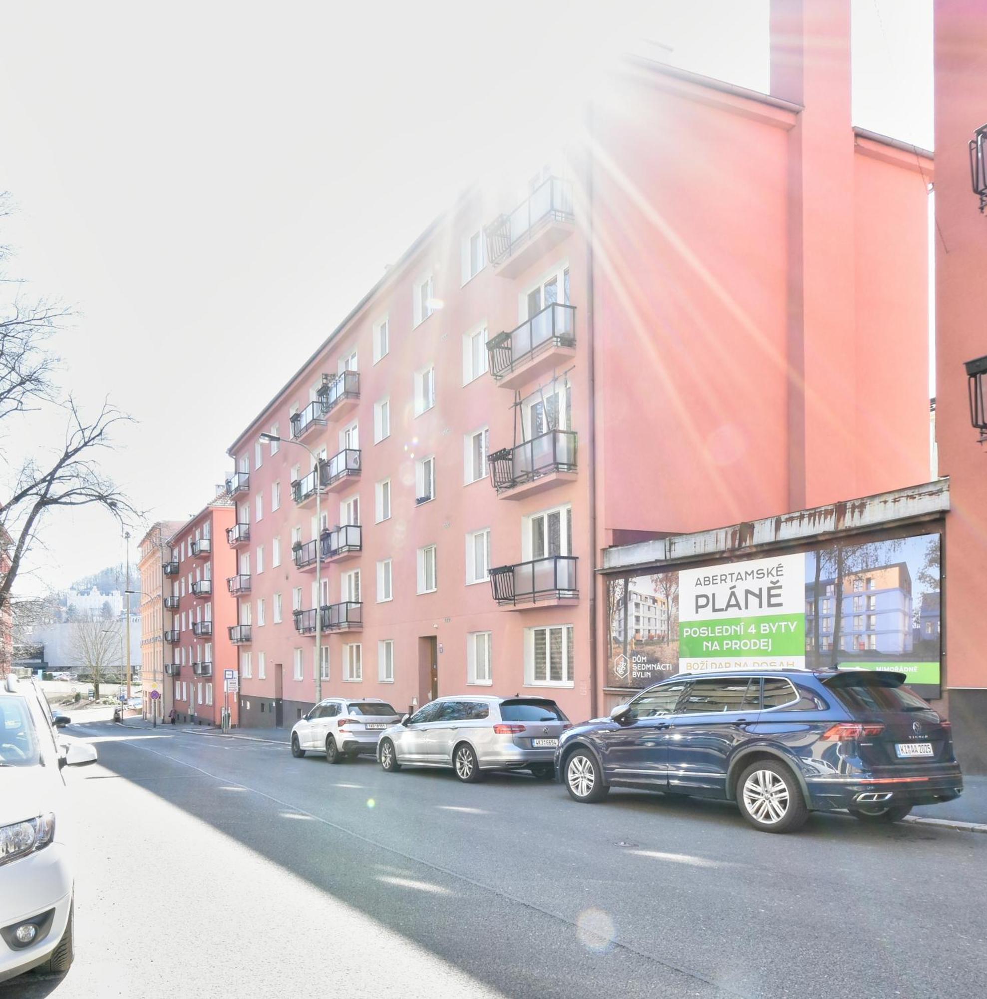 Karlsbad Central Point Exterior foto